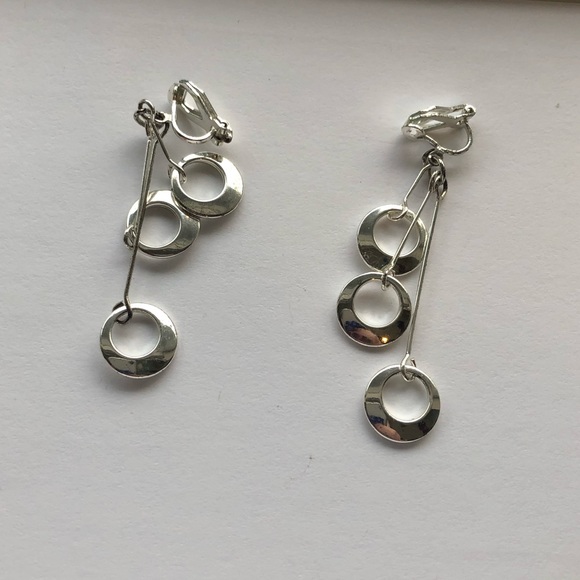 Silver clip on earrings - Picture 2 of 2